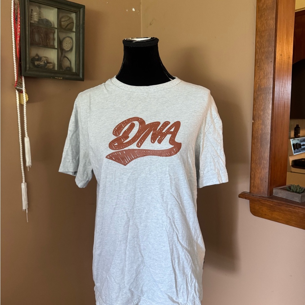 Women's Gray Short Sleeve Tee